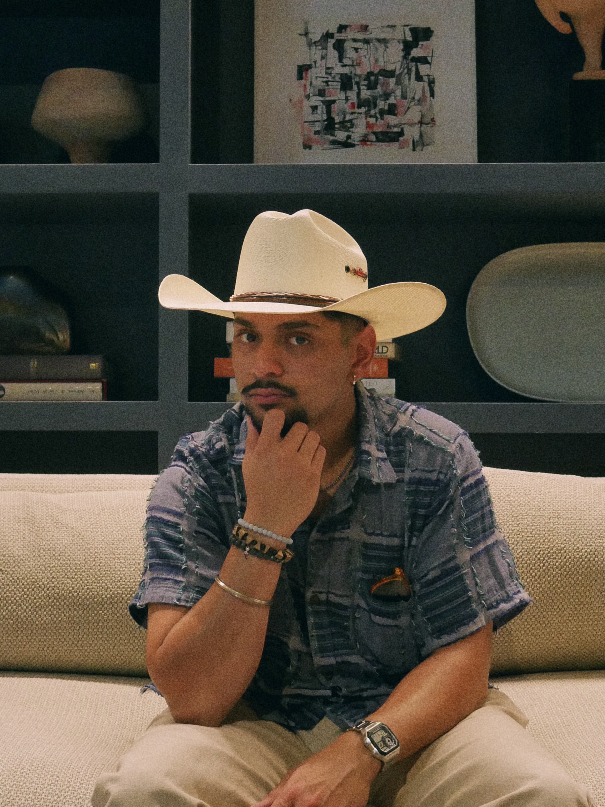 Portrait of the site owner in a white hat